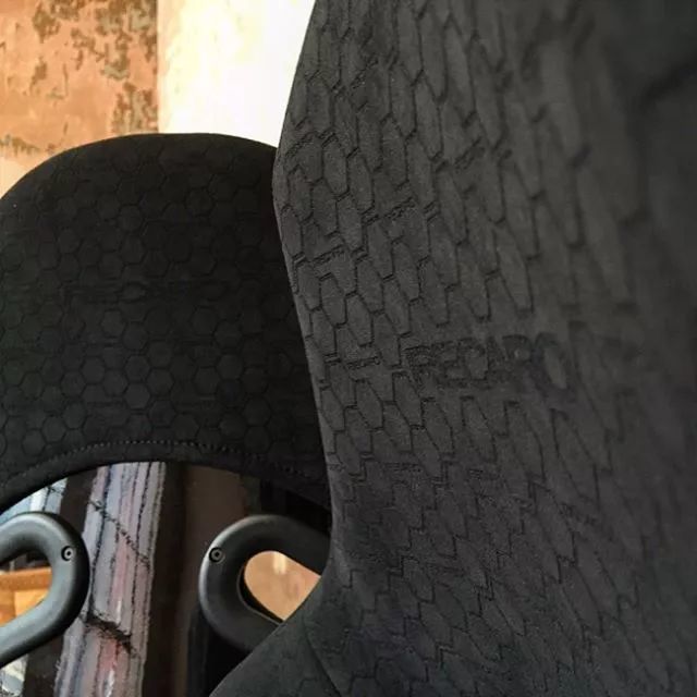 激光打標黑科技在汽車內(nèi)飾改裝領域得應用(圖6)